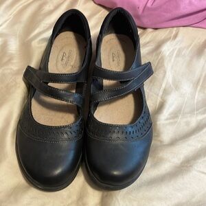 Clarks Ultimate Comfort Mary Jane Shoes in Size 11M
